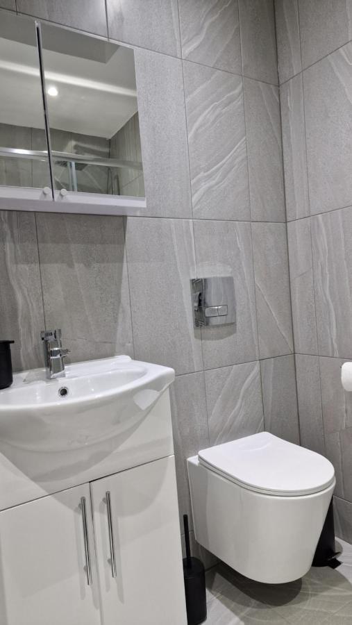New London Apartment 외부 사진